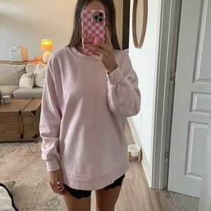 Lululemon perfectly over sized crew. Size 6. Strawberry milkshake